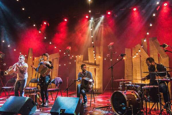 Image haute définition téléchargeable - cliquez