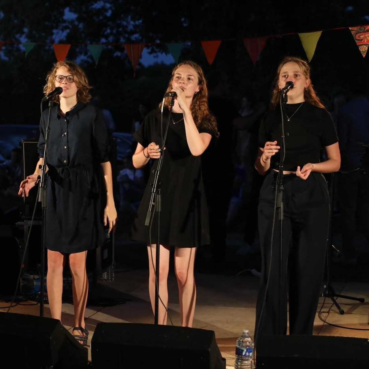 Image haute définition téléchargeable - cliquez