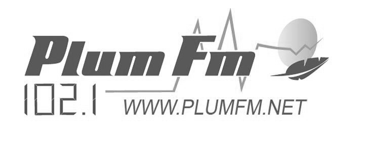 photos:site:logos:partenaires:logo_plumfm_tr_nb.png